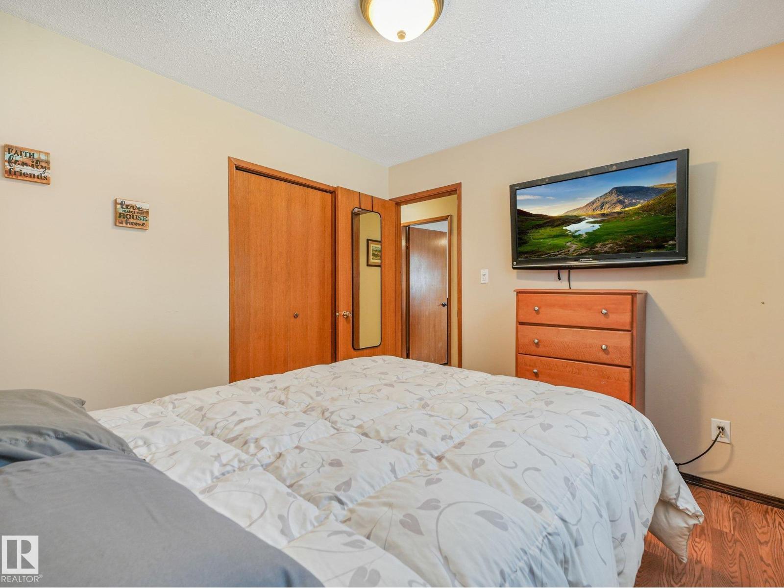 14708 62 ST NW
