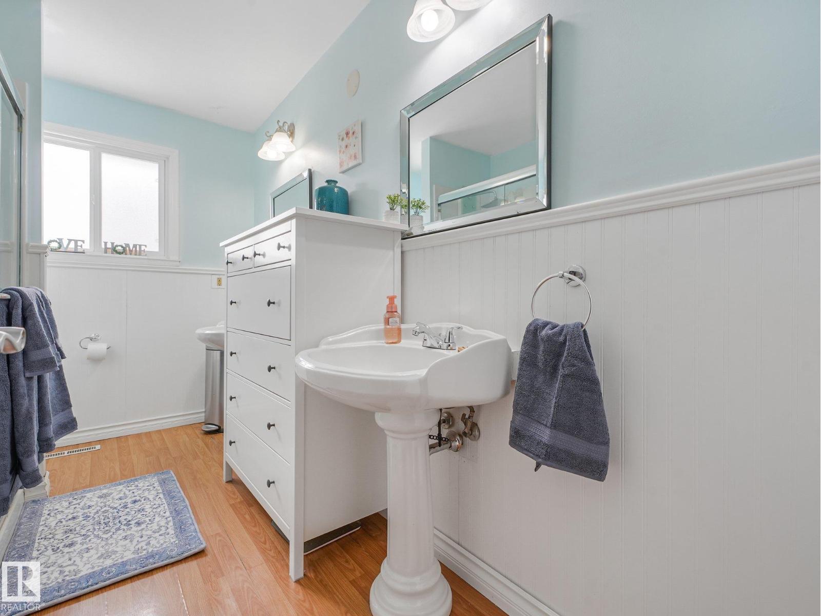 14708 62 ST NW