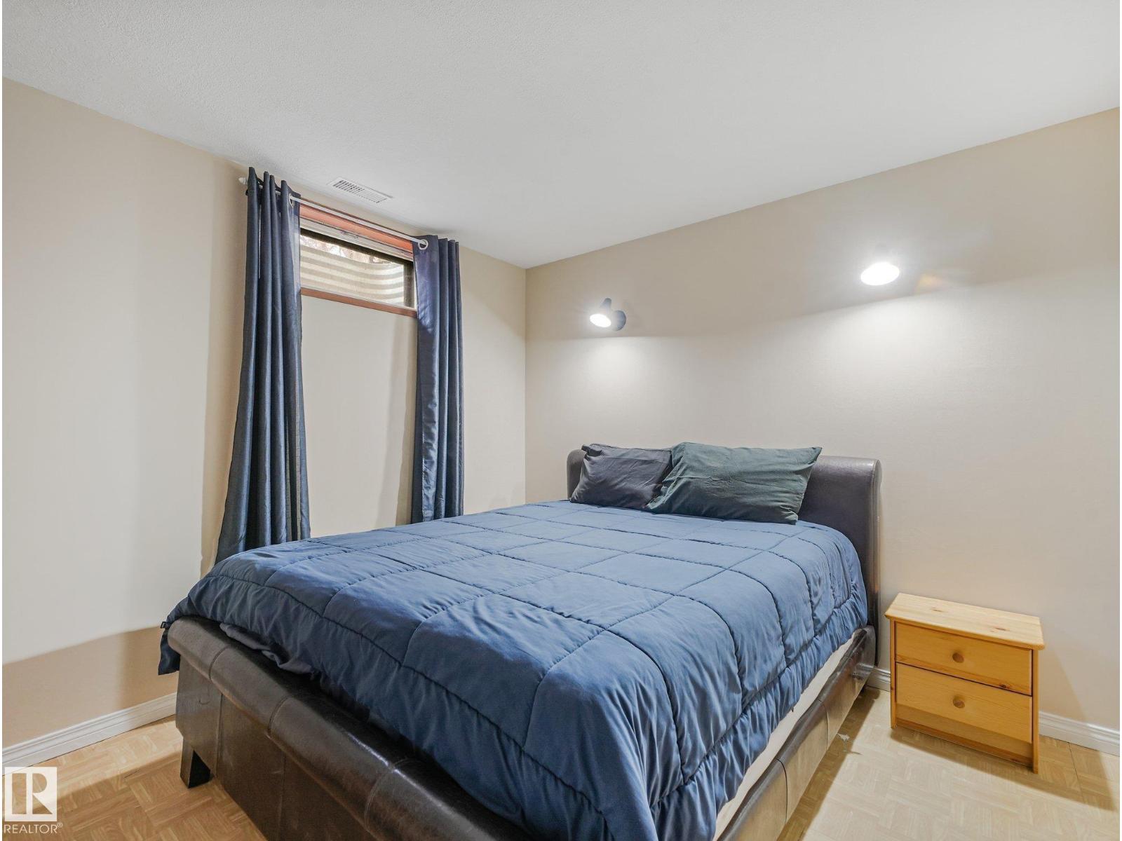 14708 62 ST NW
