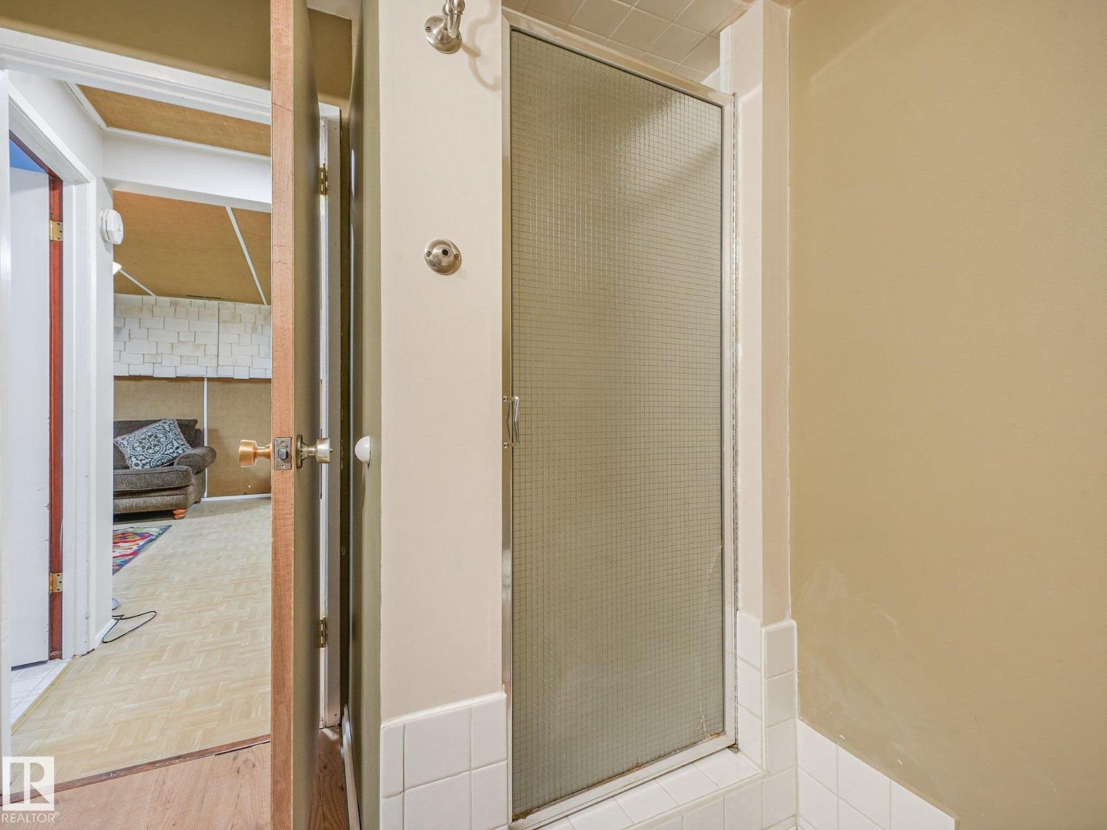 14708 62 ST NW