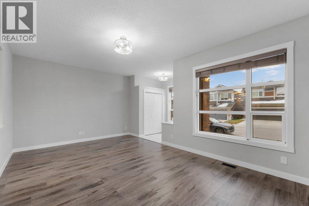 102 Seton Grove SE