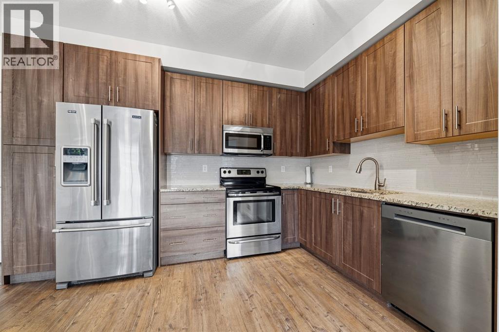 2414, 99 Copperstone Park SE