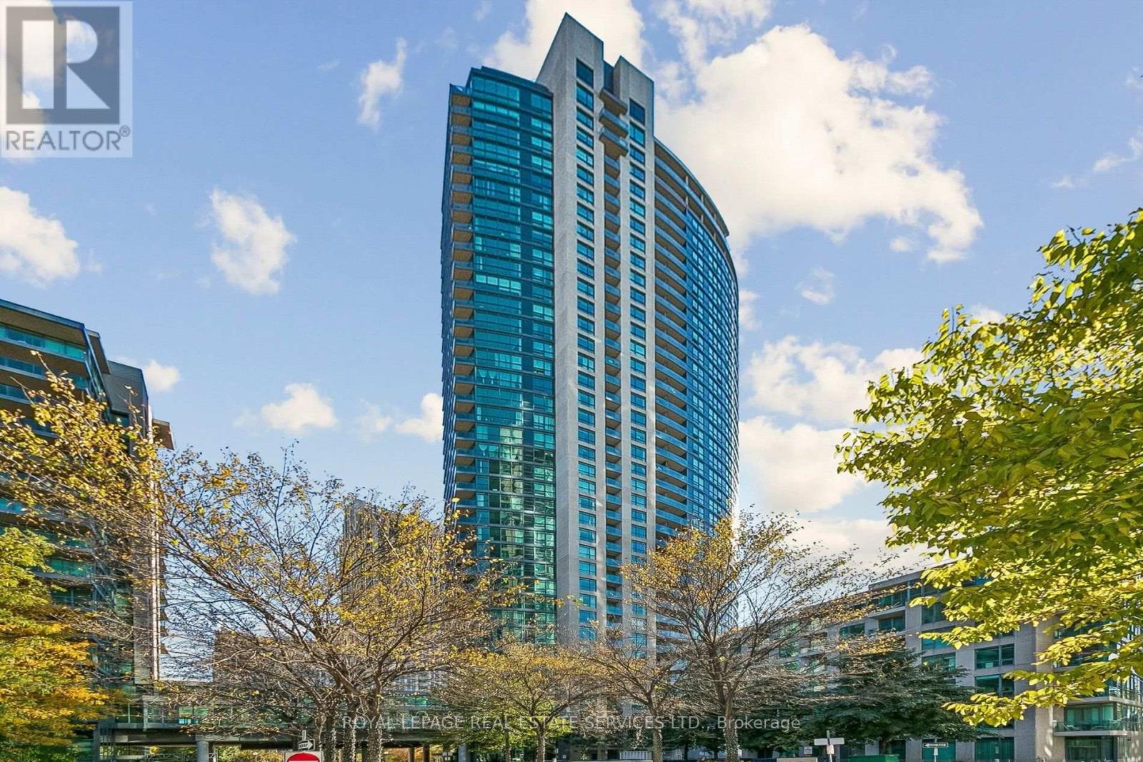 3612 - 215 FORT YORK BOULEVARD, Toronto, Ontario
