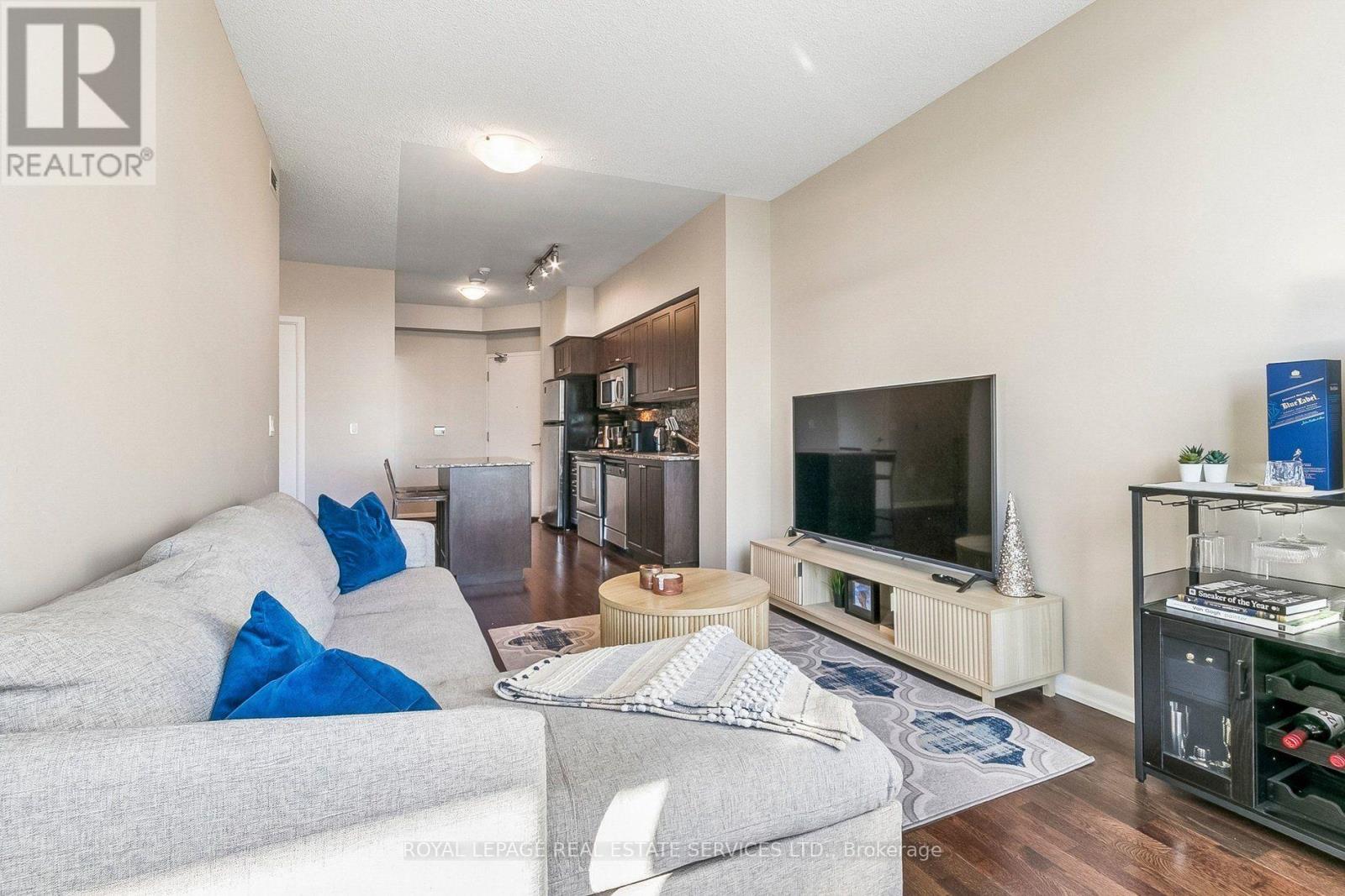3612 - 215 Fort York Boulevard, Toronto, Ontario  M5V 4A2 - Photo 10 - C14127914
