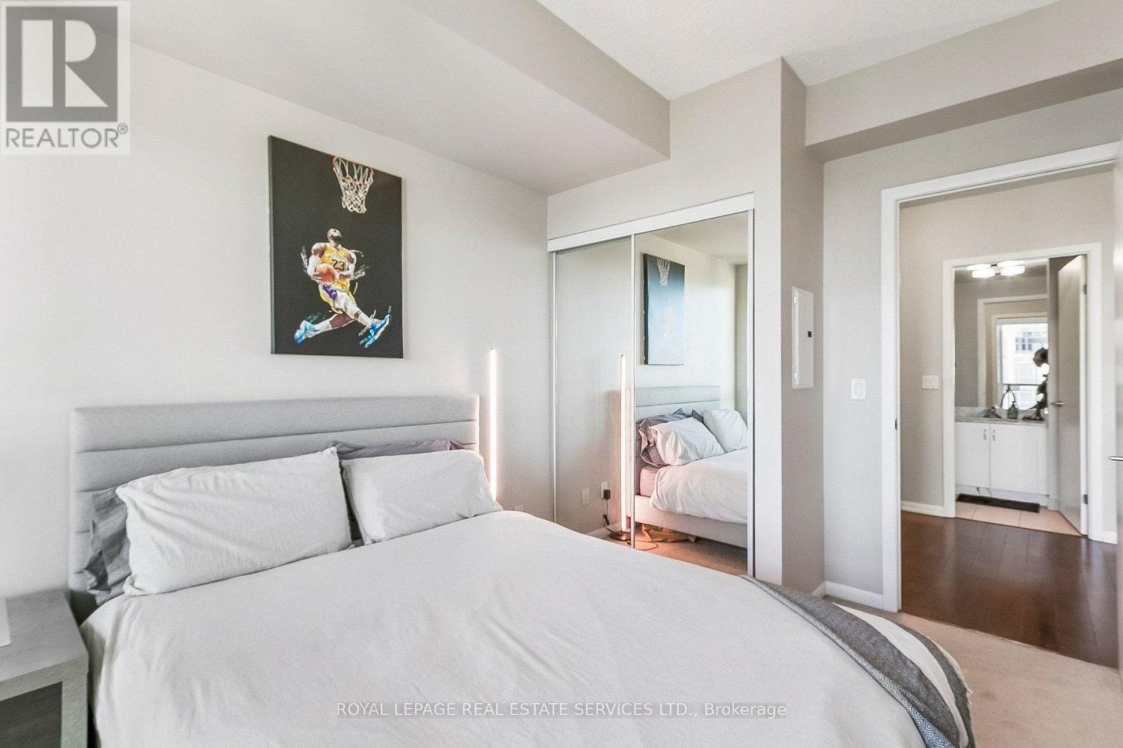 3612 - 215 Fort York Boulevard, Toronto, Ontario  M5V 4A2 - Photo 22 - C14127914
