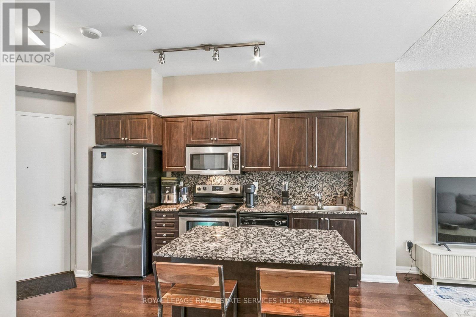 3612 - 215 Fort York Boulevard, Toronto, Ontario  M5V 4A2 - Photo 5 - C14127914