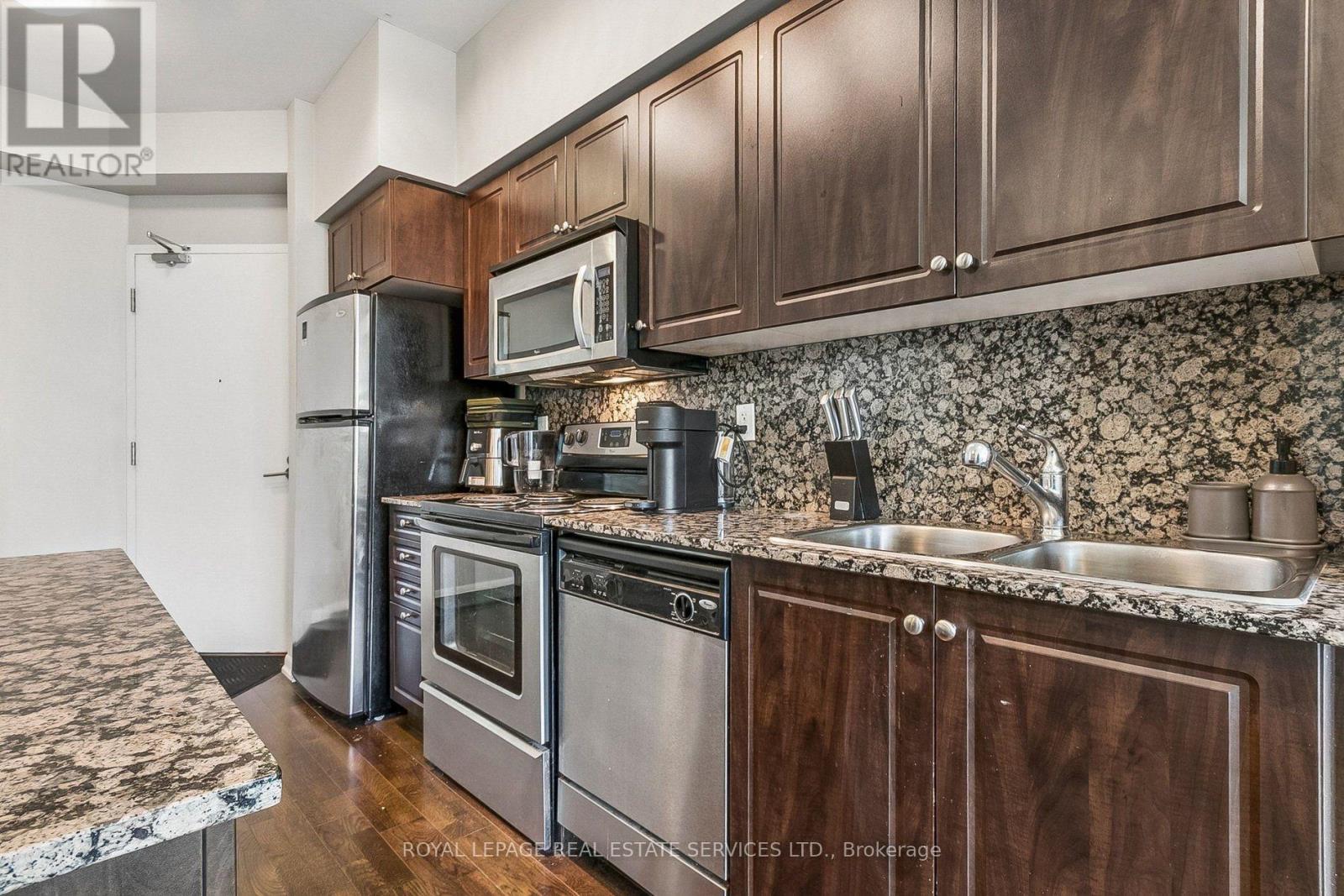 3612 - 215 Fort York Boulevard, Toronto, Ontario  M5V 4A2 - Photo 6 - C14127914