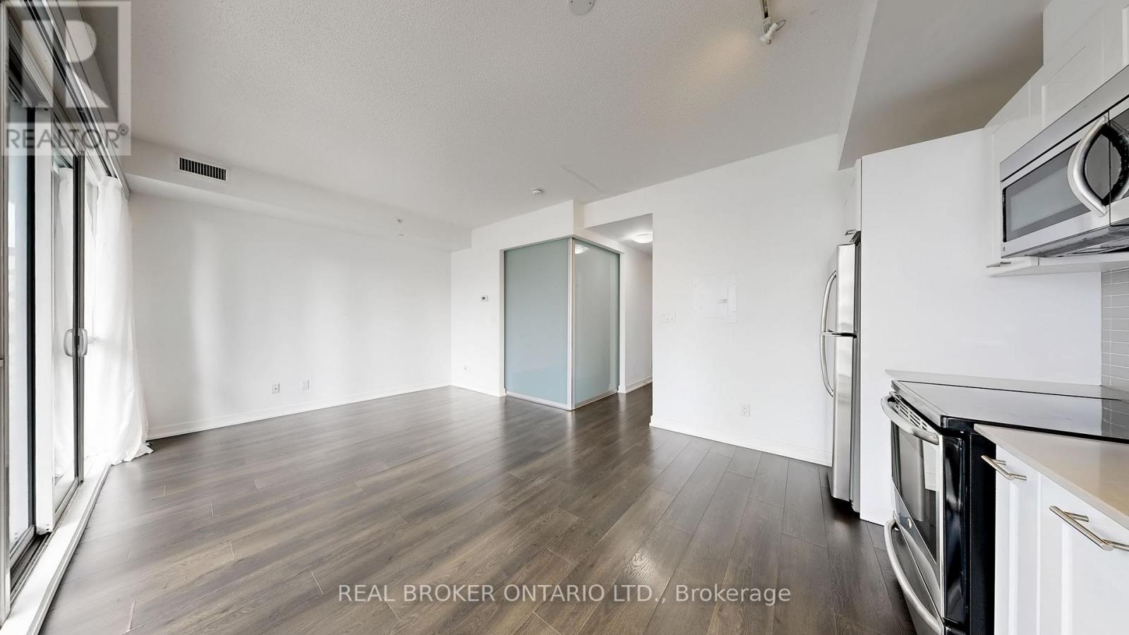 910 - 20 Bruyeres Mews, Toronto (Niagara), Ontario  M5V 0G8 - Photo 10 - C14127924