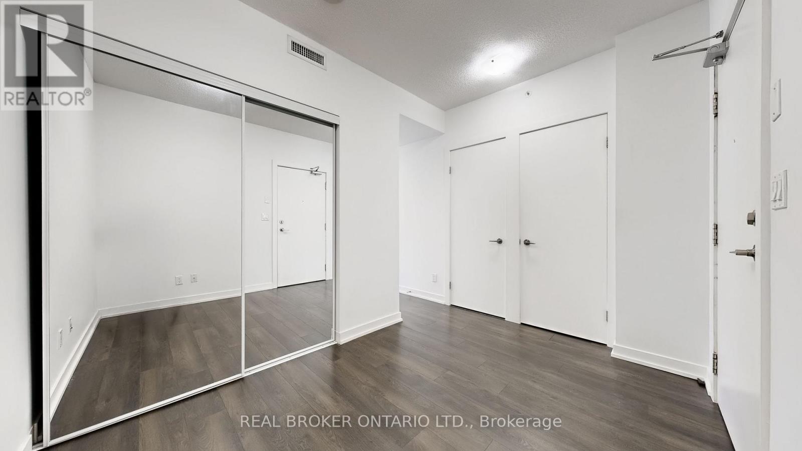910 - 20 Bruyeres Mews, Toronto (Niagara), Ontario  M5V 0G8 - Photo 17 - C14127924