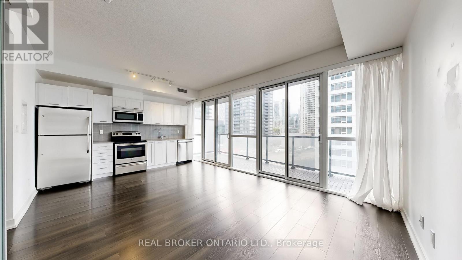 910 - 20 Bruyeres Mews, Toronto (Niagara), Ontario  M5V 0G8 - Photo 4 - C14127924