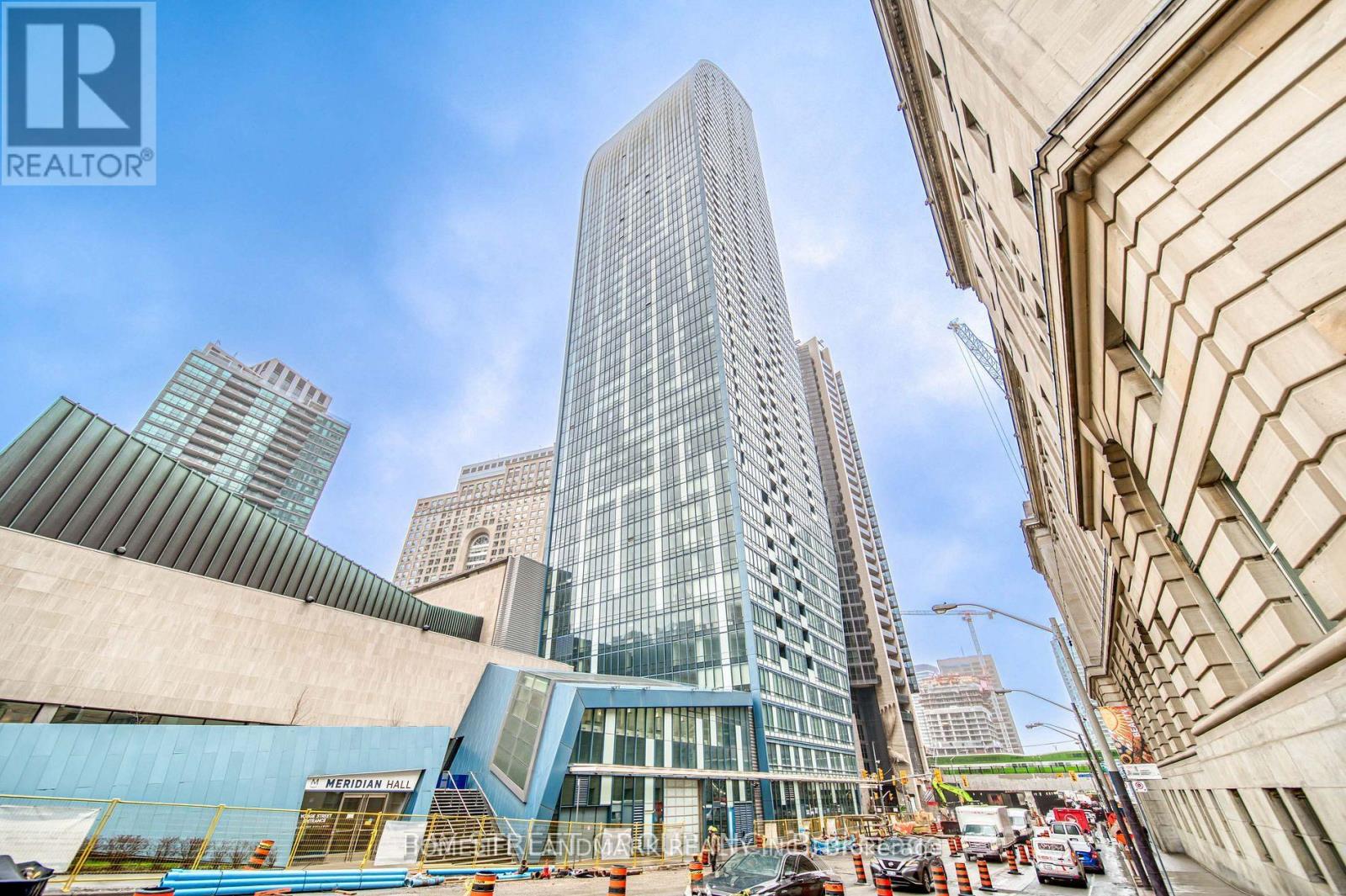 4804 - 8 The Esplanade, Toronto, Ontario  M5E 0A6 - Photo 2 - C14127998