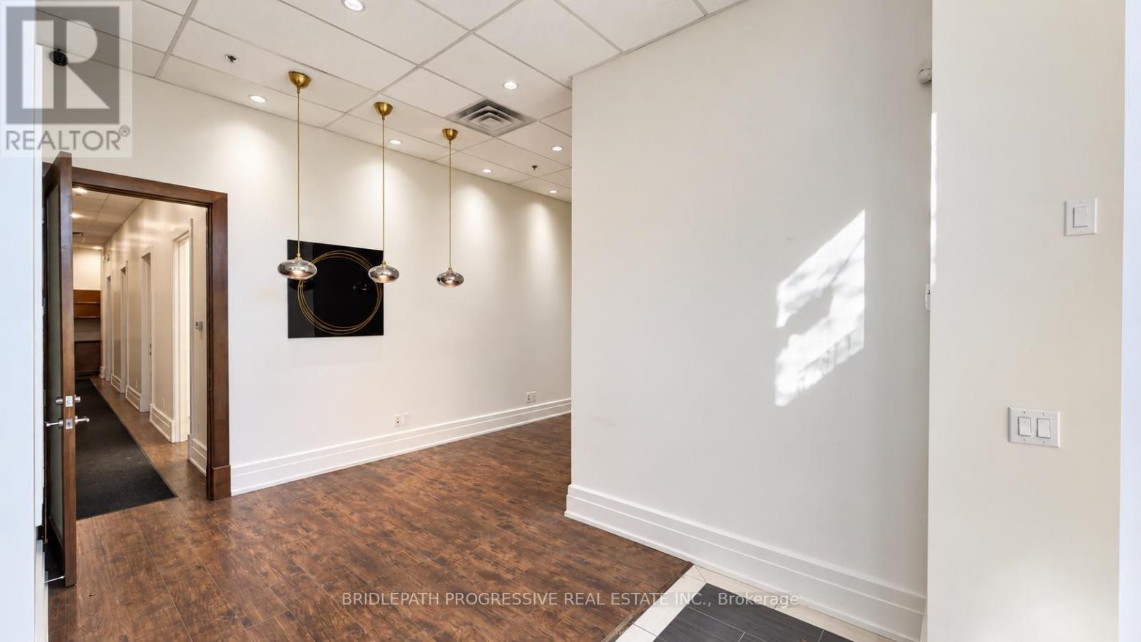 H - 678 Sheppard Avenue E, Toronto, Ontario  M2K 1B7 - Photo 2 - C14128044
