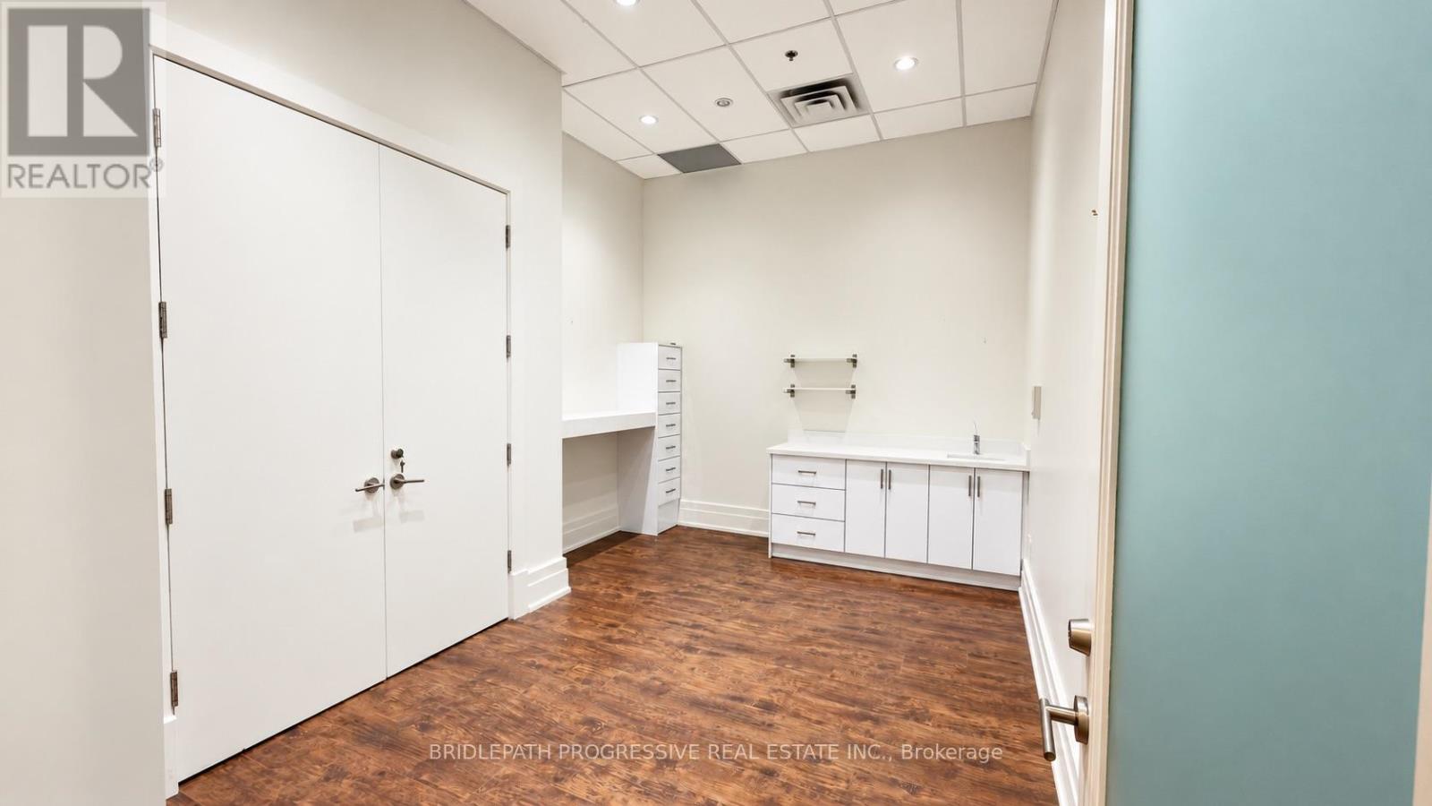 H - 678 Sheppard Avenue E, Toronto, Ontario  M2K 1B7 - Photo 6 - C14128044