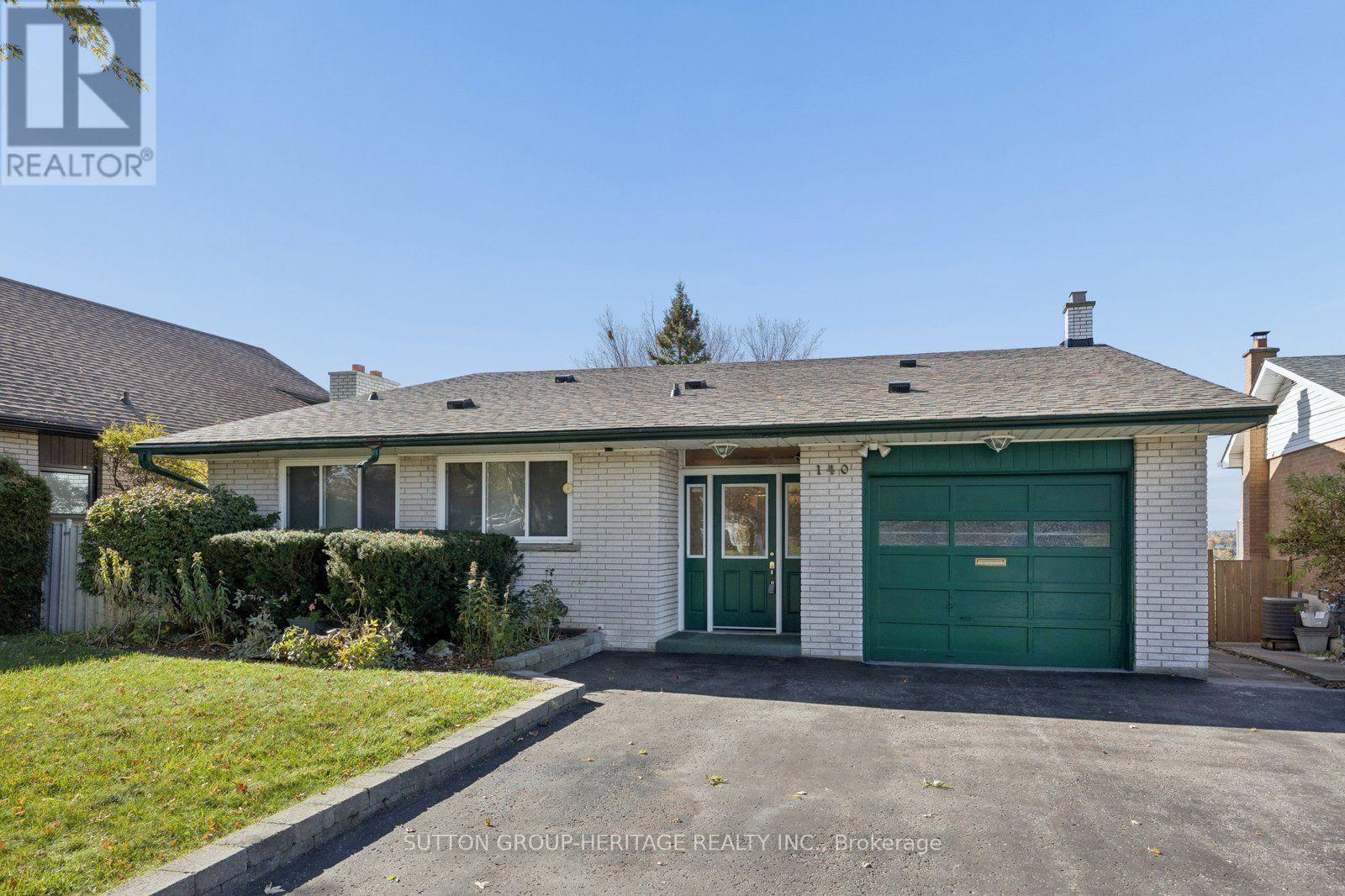 140 LABRADOR DRIVE, Oshawa, Ontario