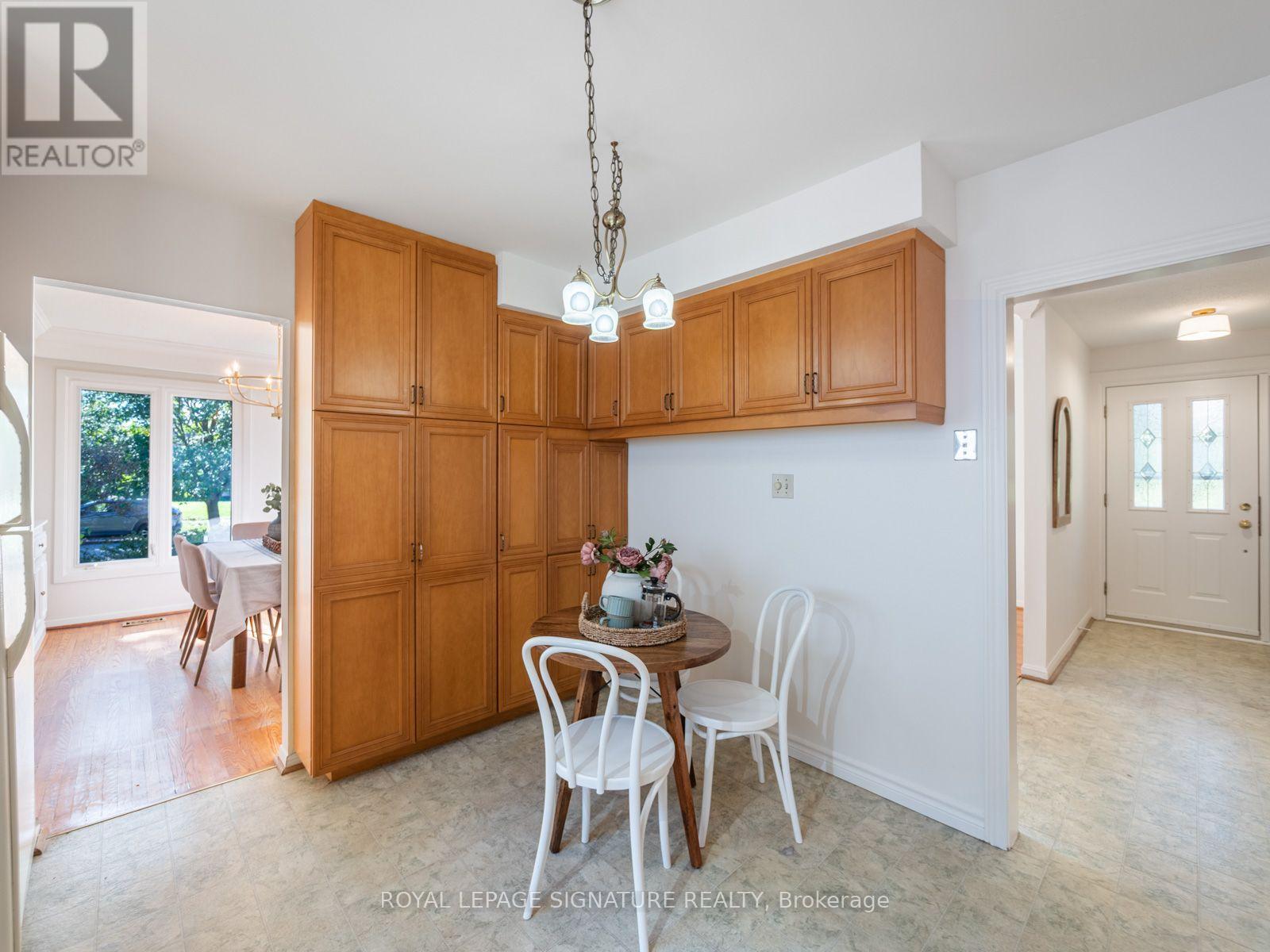 46 Manorglen Crescent, Toronto, Ontario  M1S 1W4 - Photo 14 - E14128080