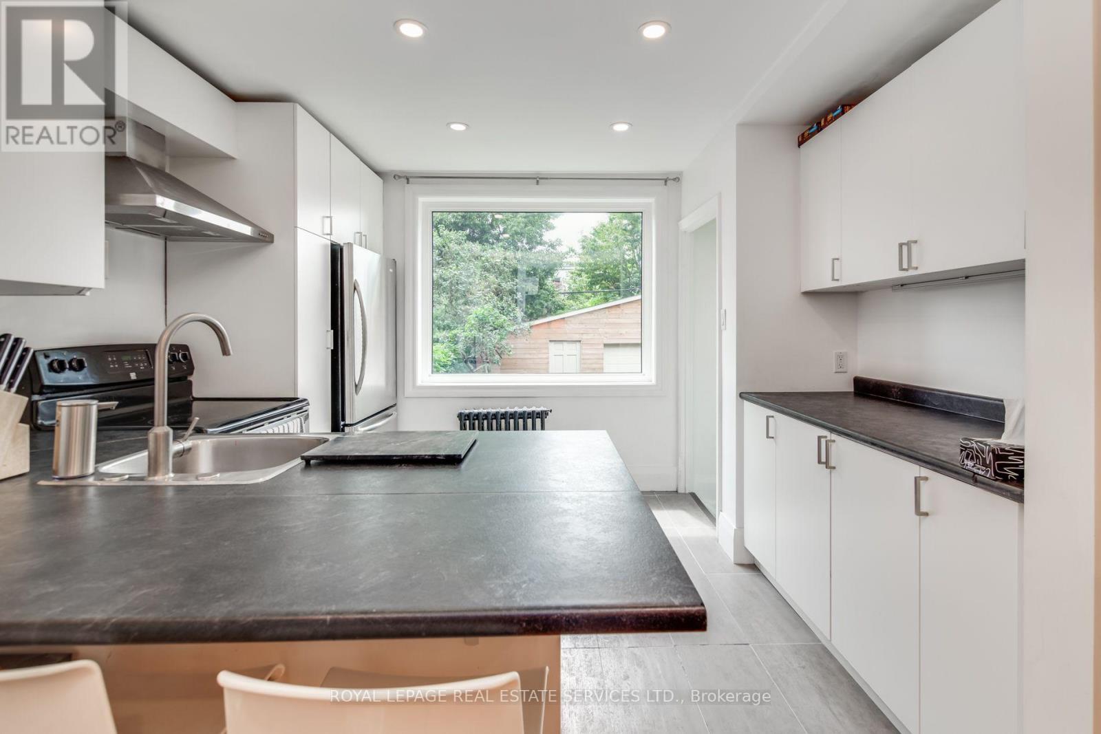 23 Kings Park Boulevard, Toronto, Ontario  M4J 2B7 - Photo 10 - E14128108