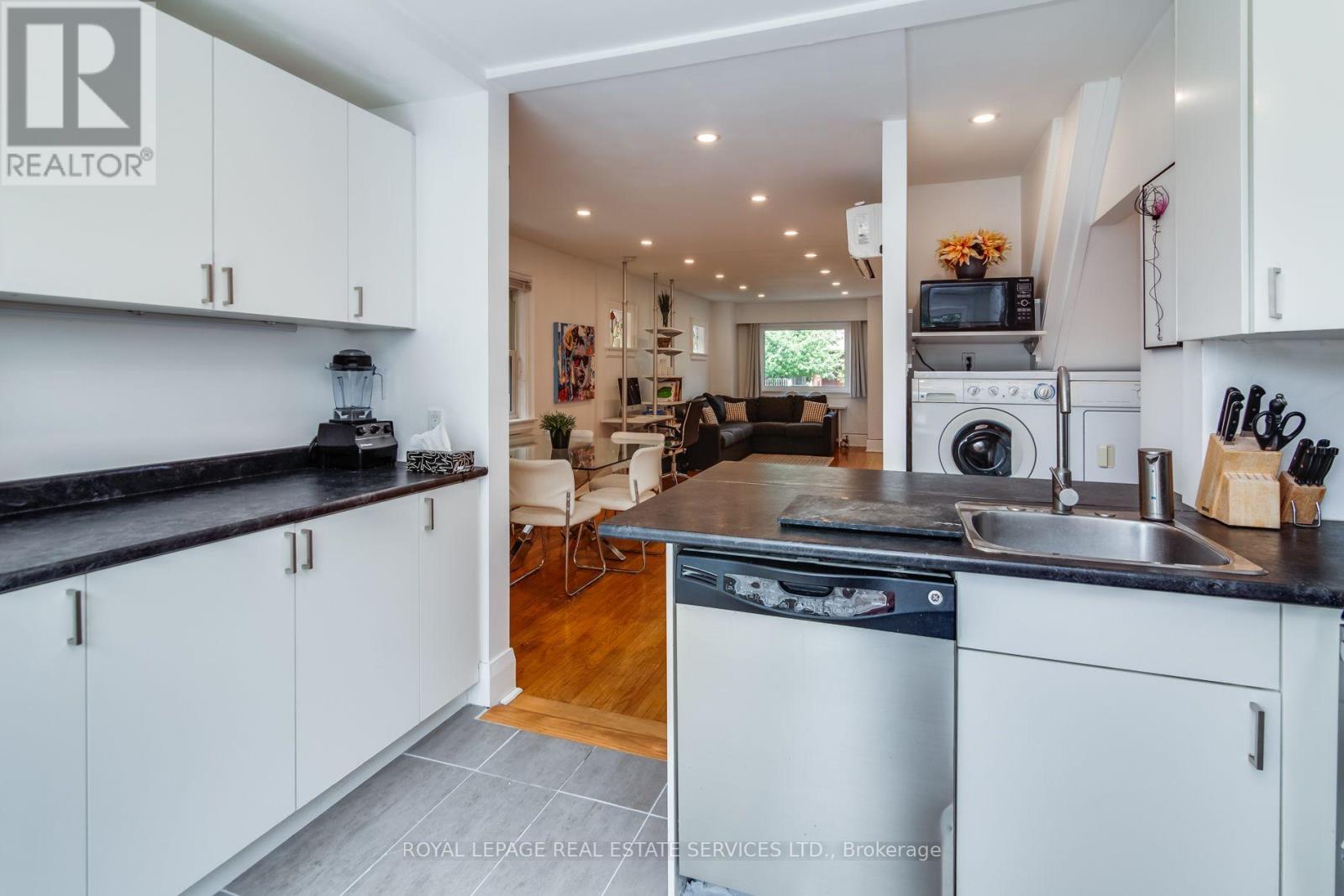 23 Kings Park Boulevard, Toronto, Ontario  M4J 2B7 - Photo 12 - E14128108