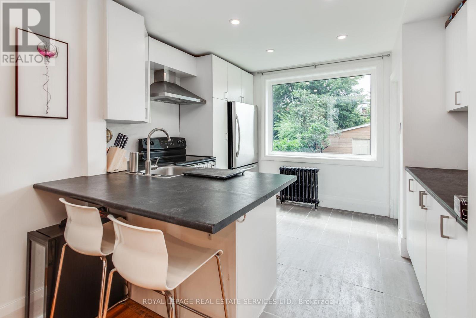 23 Kings Park Boulevard, Toronto, Ontario  M4J 2B7 - Photo 9 - E14128108