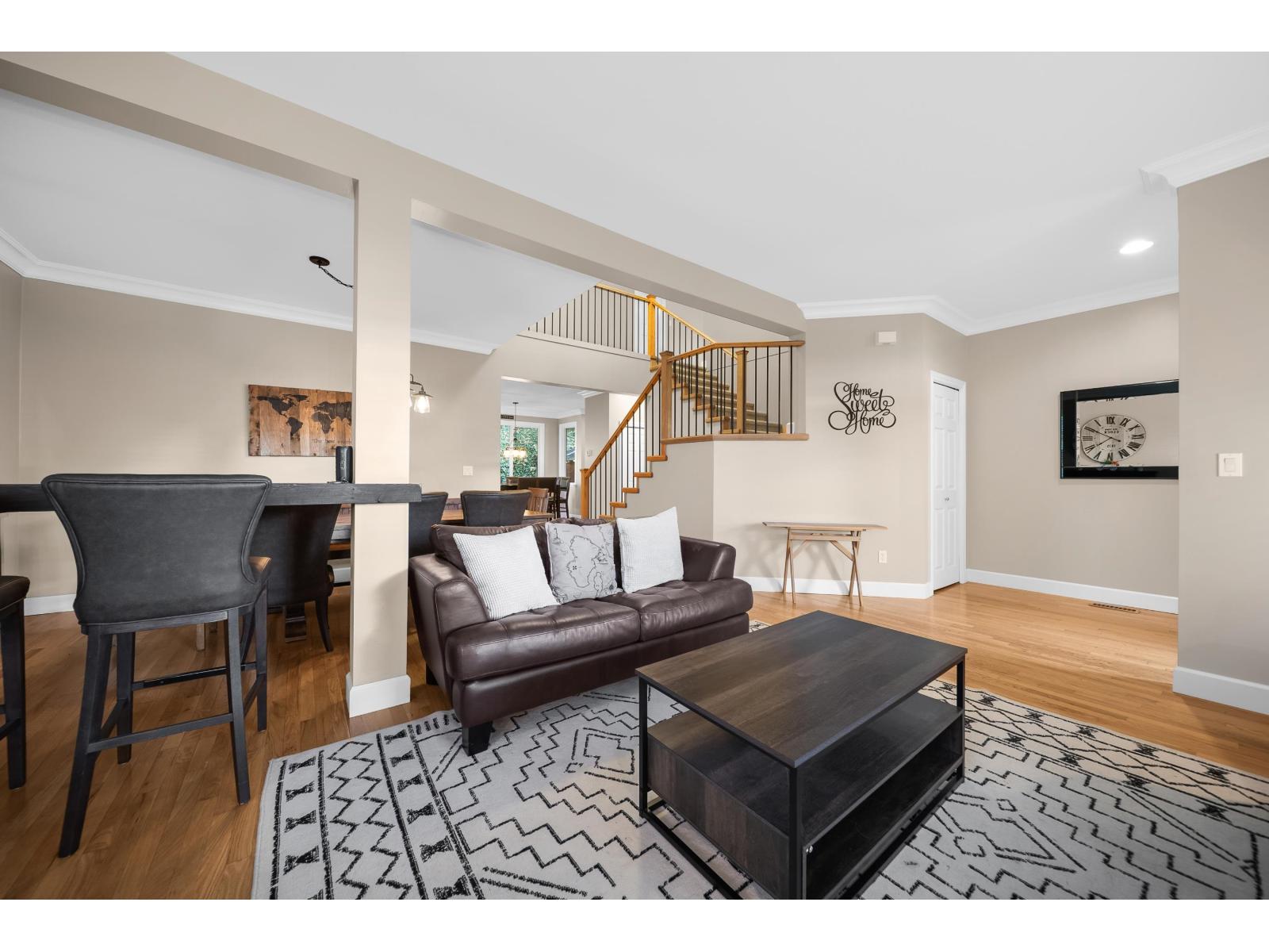 35367 Kinloch Place, Abbotsford, British Columbia  V3G 3A8 - Photo 8 - R3178922