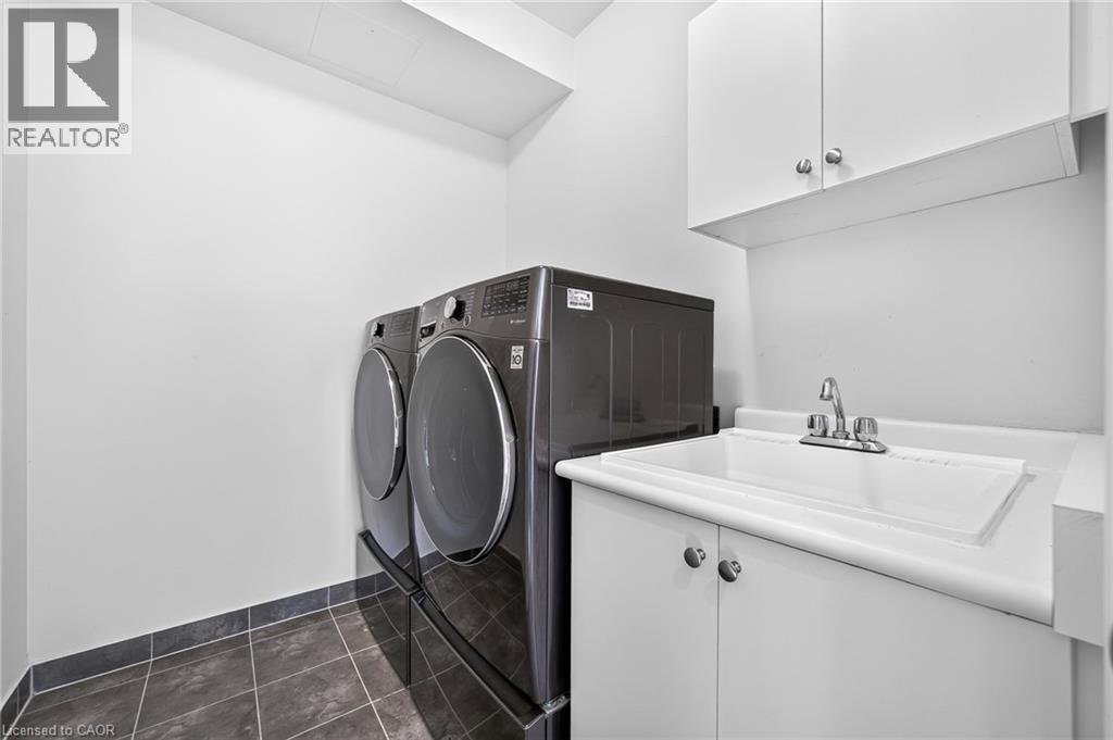 55 Granite Ridge Trail, Waterdown, Ontario  L8B 1Y4 - Photo 24 - 40868988