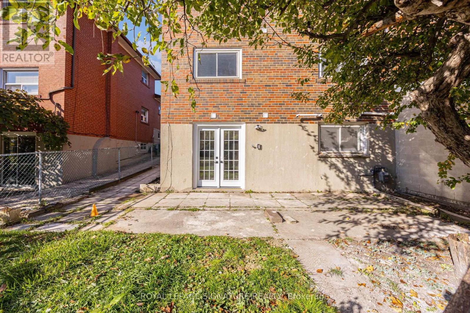Bsmt - 135 Cabana Drive, Toronto, Ontario  M9L 1L1 - Photo 4 - W14128068