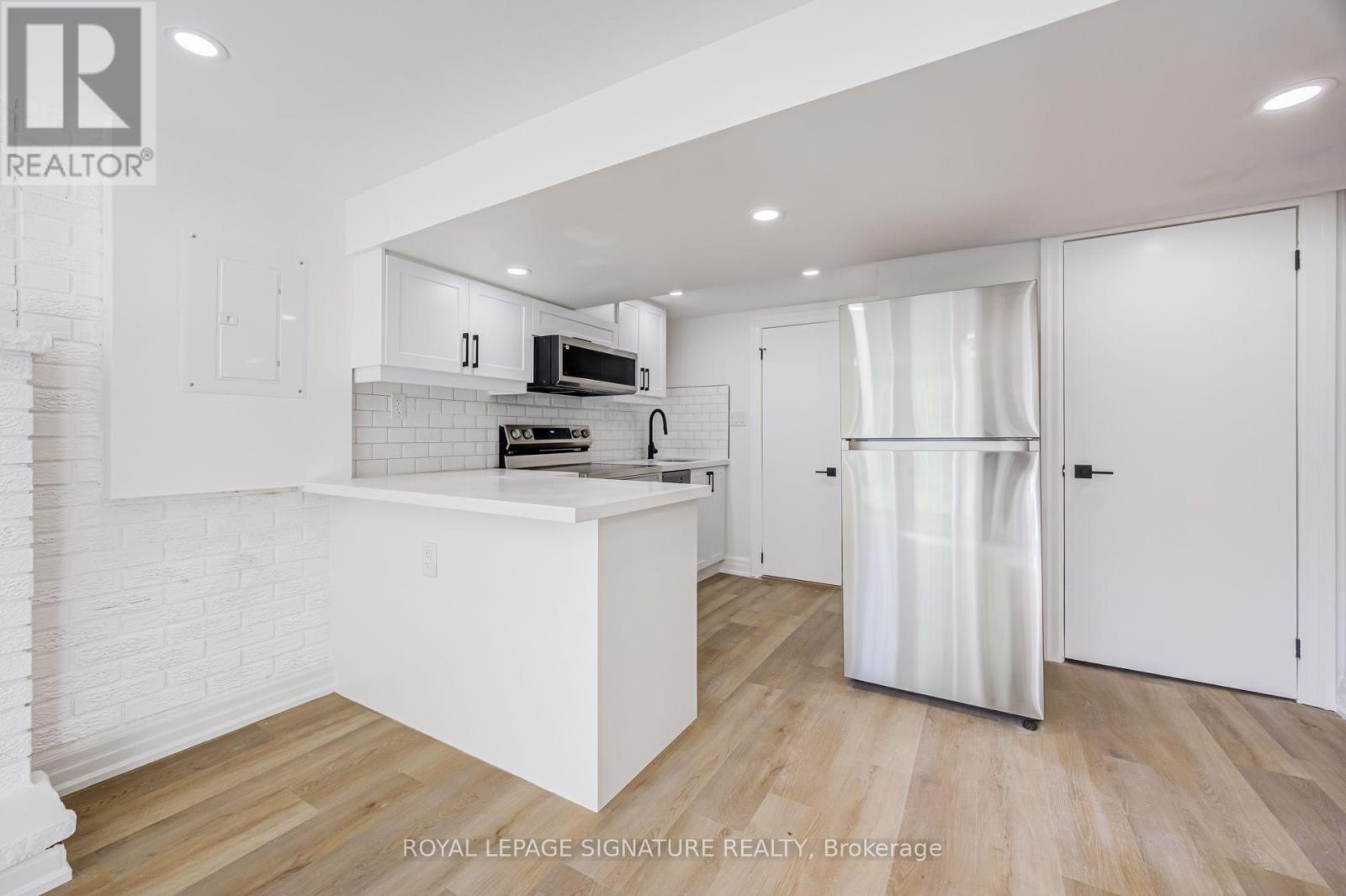 Bsmt - 135 Cabana Drive, Toronto, Ontario  M9L 1L1 - Photo 8 - W14128068
