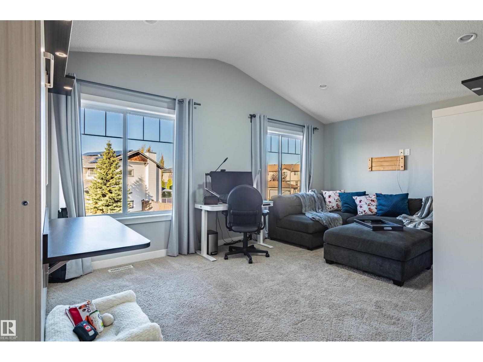 21837 95A AV NW