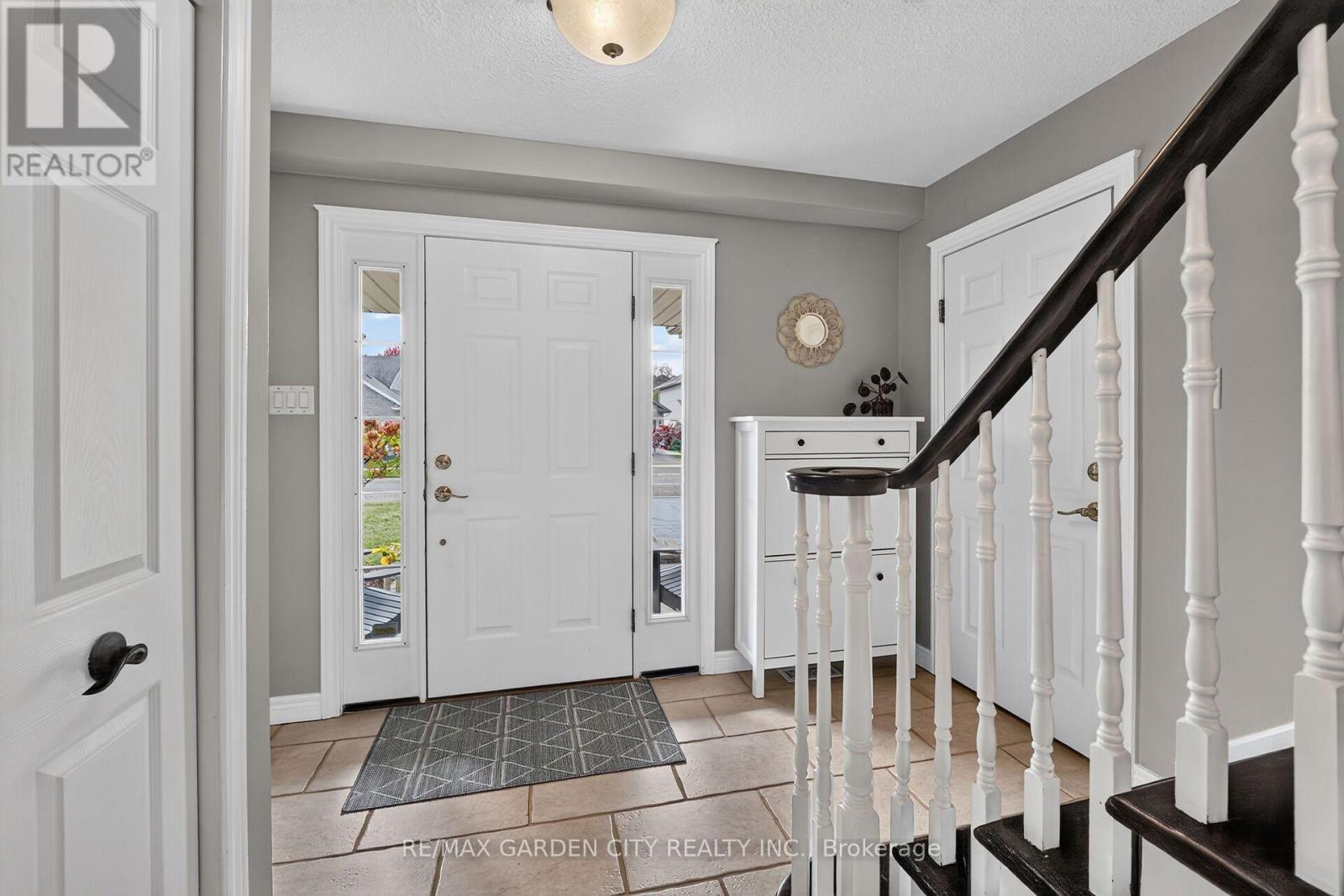 3993 Azalea Crescent, Lincoln, Ontario  L0R 2C0 - Photo 5 - X14128242