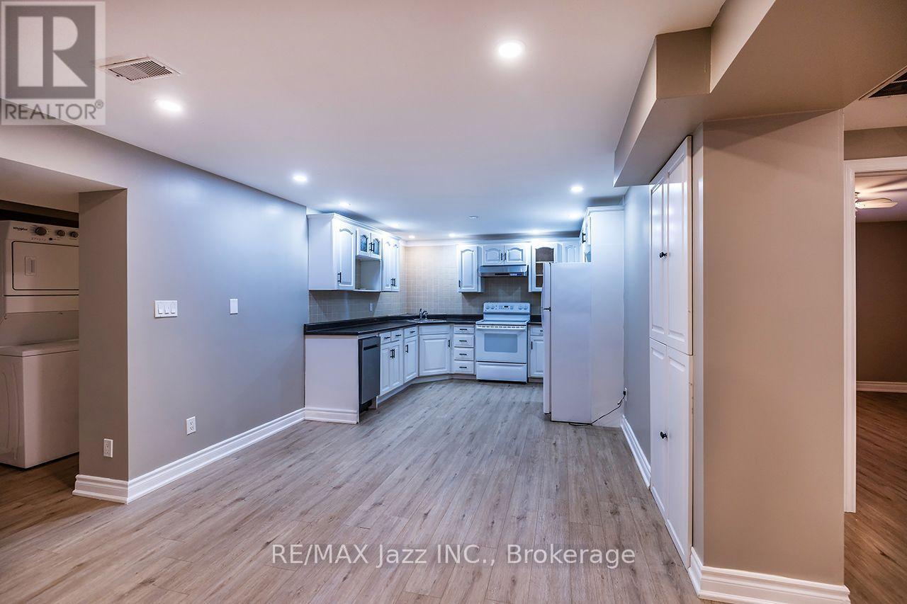 Lower - 14 Arnold Crescent, Whitby, Ontario  L1M 1J1 - Photo 7 - E14128202