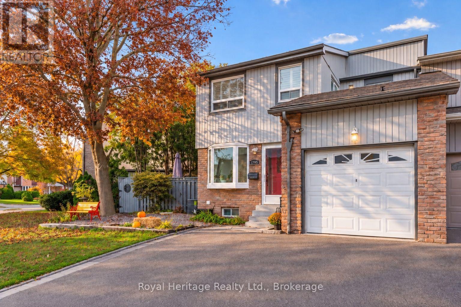 1795 BRONTE SQUARE, Pickering, Ontario