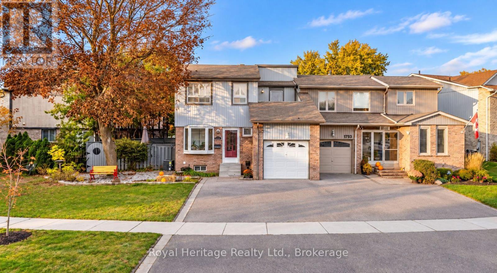 1795 Bronte Square, Pickering, Ontario  L1V 3C1 - Photo 3 - E14128218