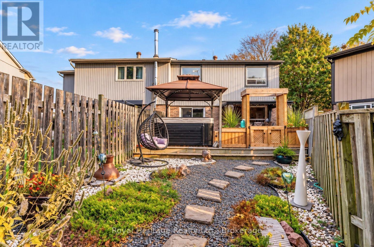 1795 Bronte Square, Pickering, Ontario  L1V 3C1 - Photo 41 - E14128218