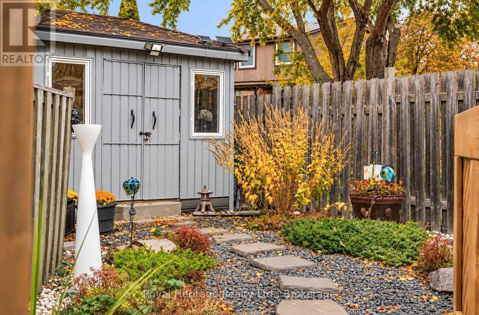 1795 Bronte Square, Pickering, Ontario  L1V 3C1 - Photo 43 - E14128218