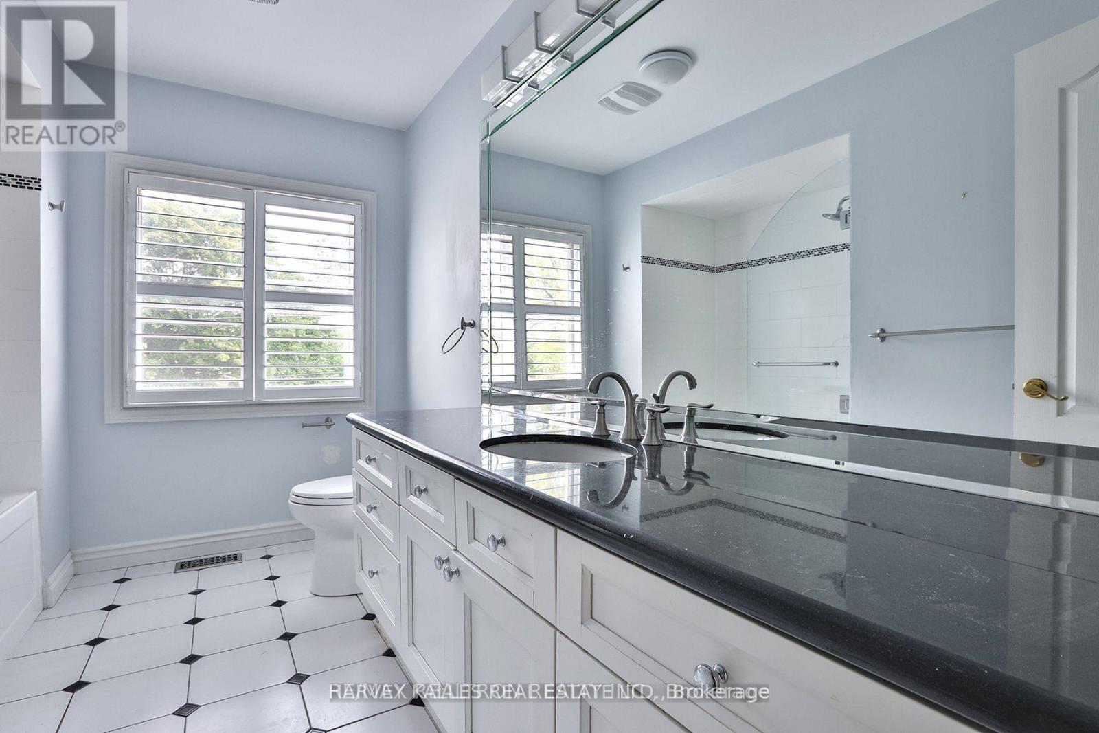 38 Gwendolen Crescent, Toronto (Lansing-Westgate), Ontario  M2N 2L7 - Photo 24 - C14128212