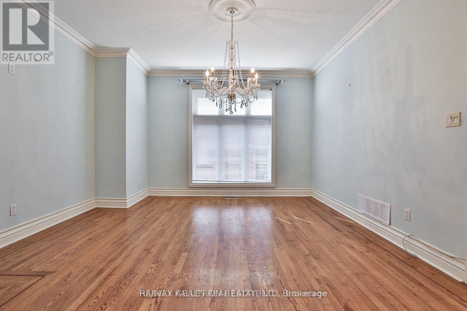 38 Gwendolen Crescent, Toronto (Lansing-Westgate), Ontario  M2N 2L7 - Photo 7 - C14128212