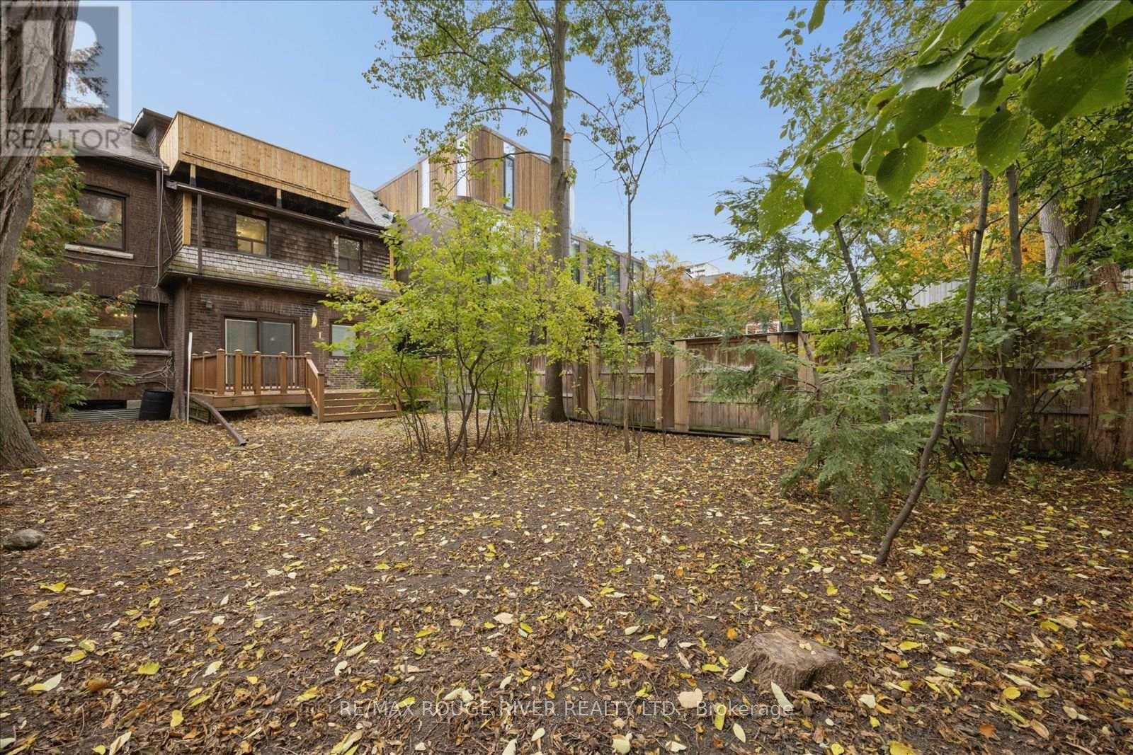 154 Walmer Road, Toronto, Ontario  M5R 2X9 - Photo 45 - C14128256