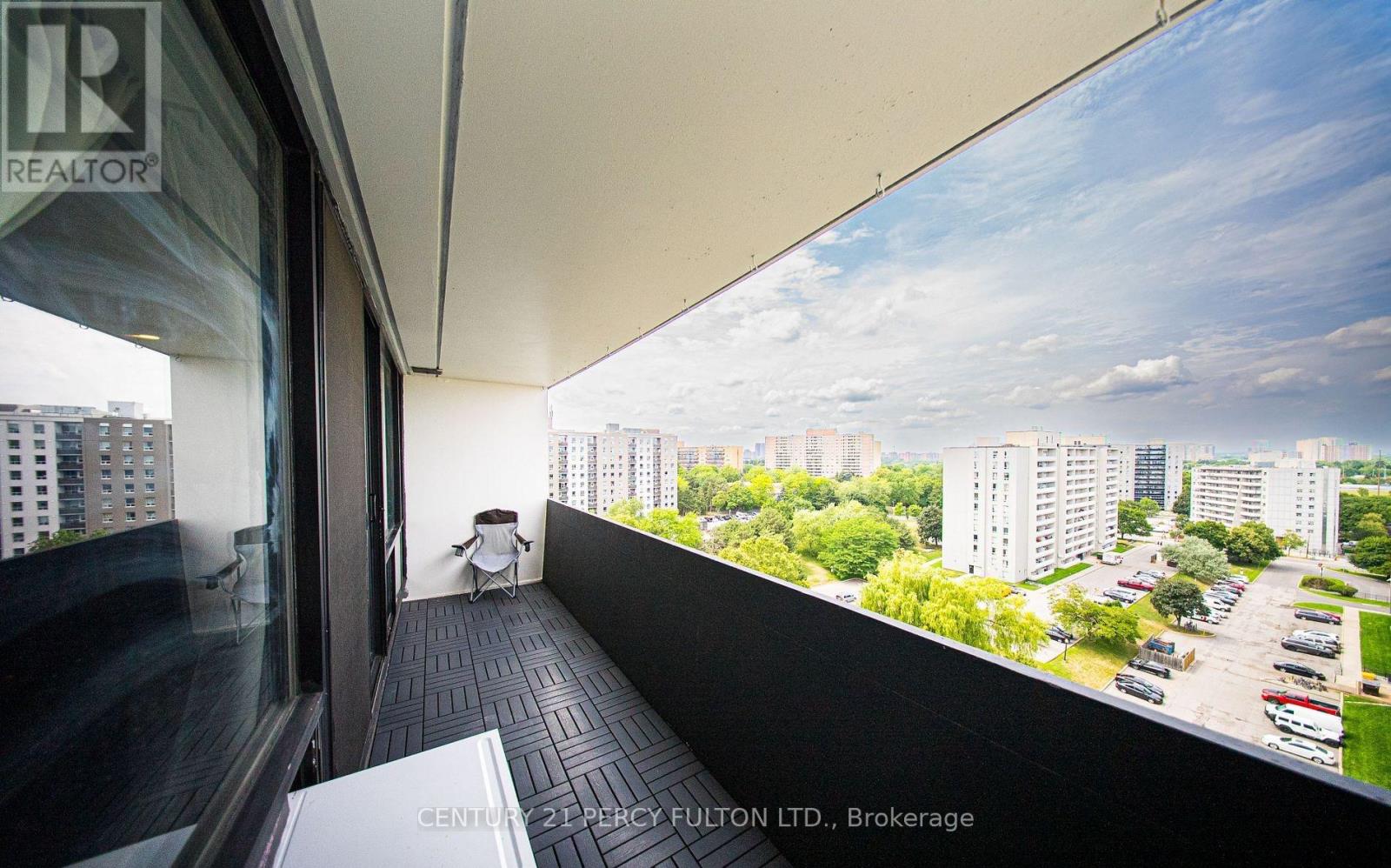 1212 - 2 Glamorgan Avenue, Toronto, Ontario  M1P 2M8 - Photo 15 - E14128192