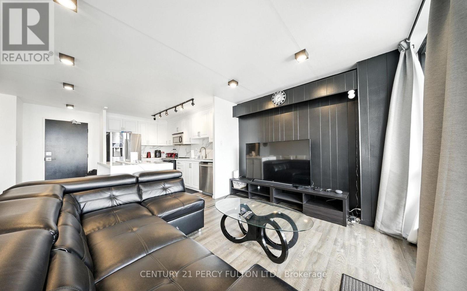 1212 - 2 Glamorgan Avenue, Toronto, Ontario  M1P 2M8 - Photo 5 - E14128192