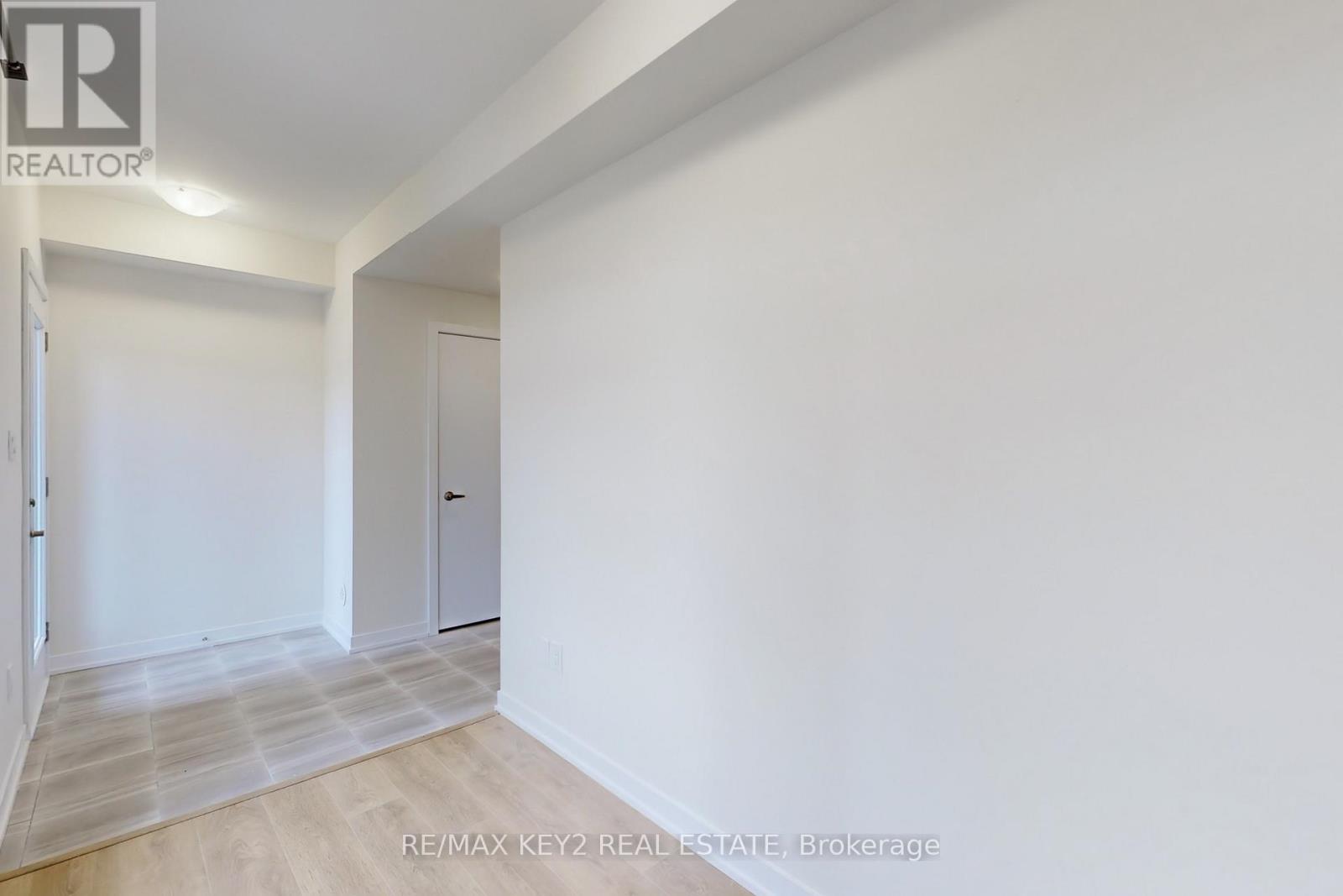 1204 - 1865 Pickering Parkway, Pickering (Village East), Ontario  L1V 0H2 - Photo 4 - E14128214