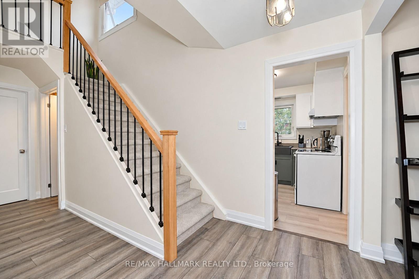 21 Queenscourt Drive, Toronto, Ontario  M1T 2J4 - Photo 21 - E14128260