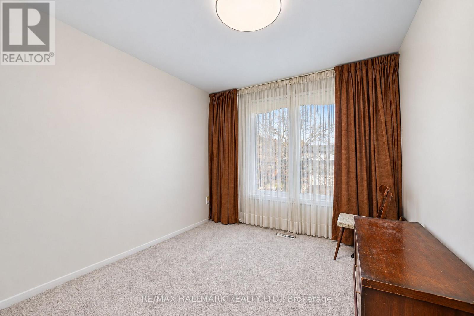 21 Queenscourt Drive, Toronto, Ontario  M1T 2J4 - Photo 23 - E14128260