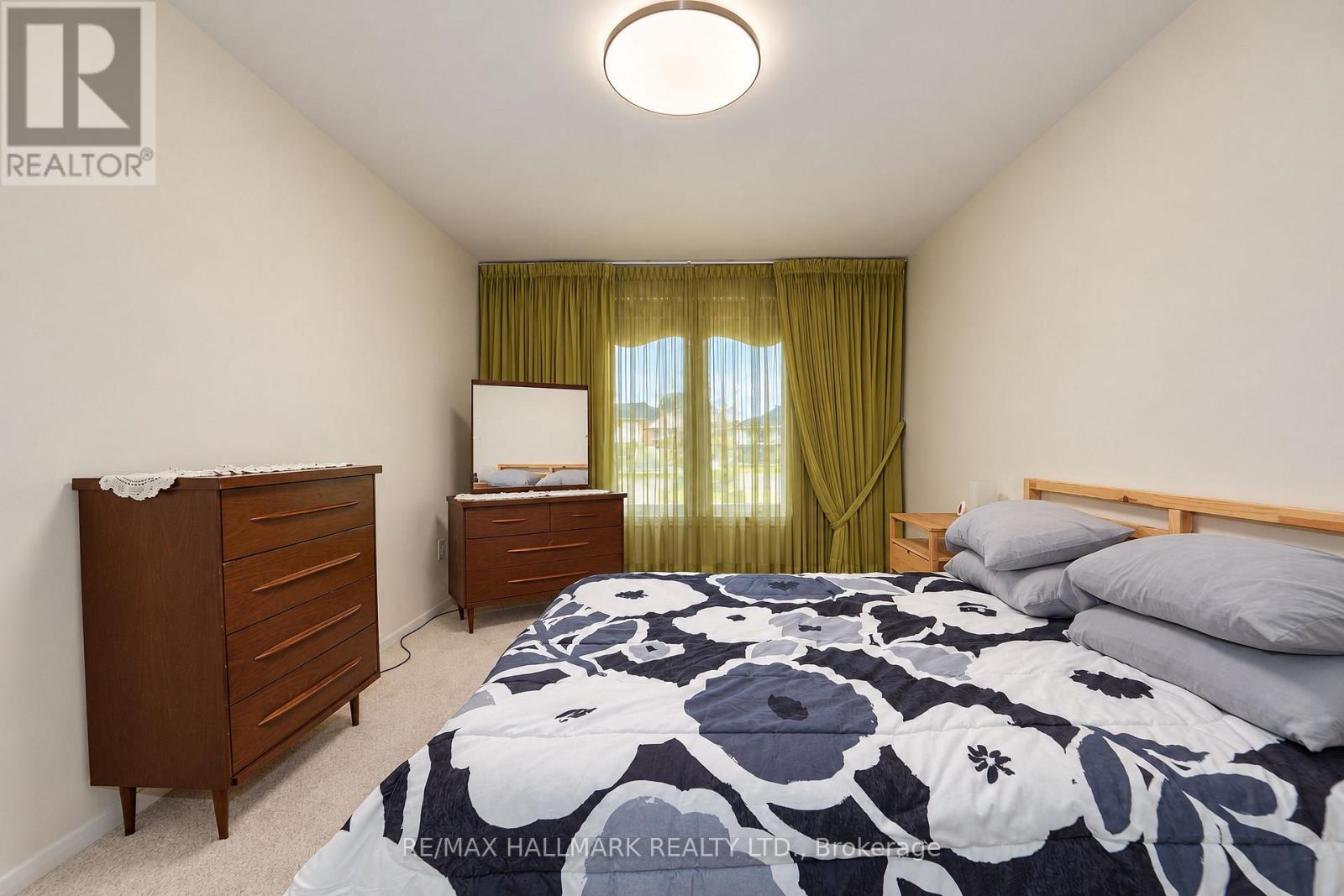 21 Queenscourt Drive, Toronto, Ontario  M1T 2J4 - Photo 26 - E14128260