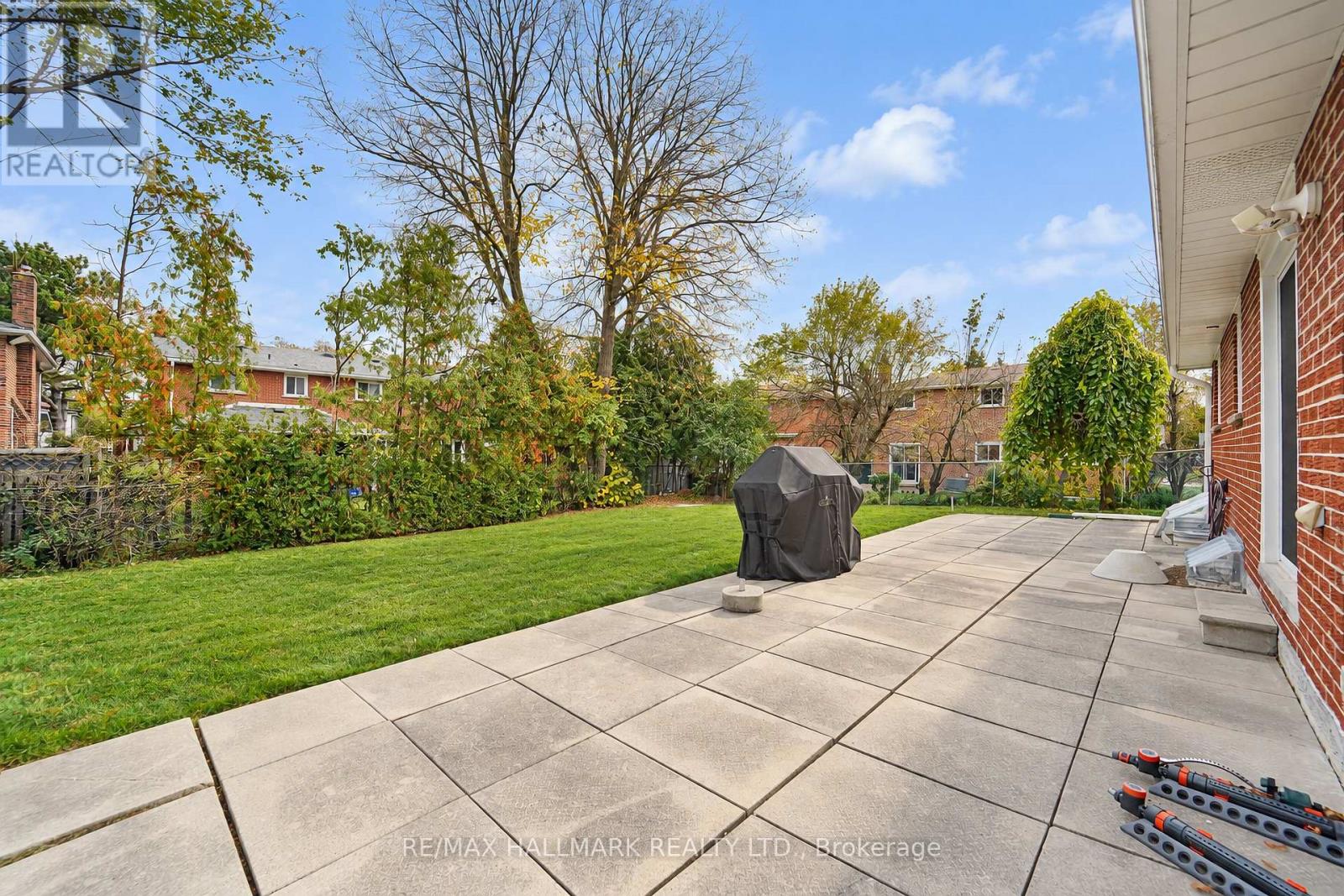 21 Queenscourt Drive, Toronto, Ontario  M1T 2J4 - Photo 39 - E14128260