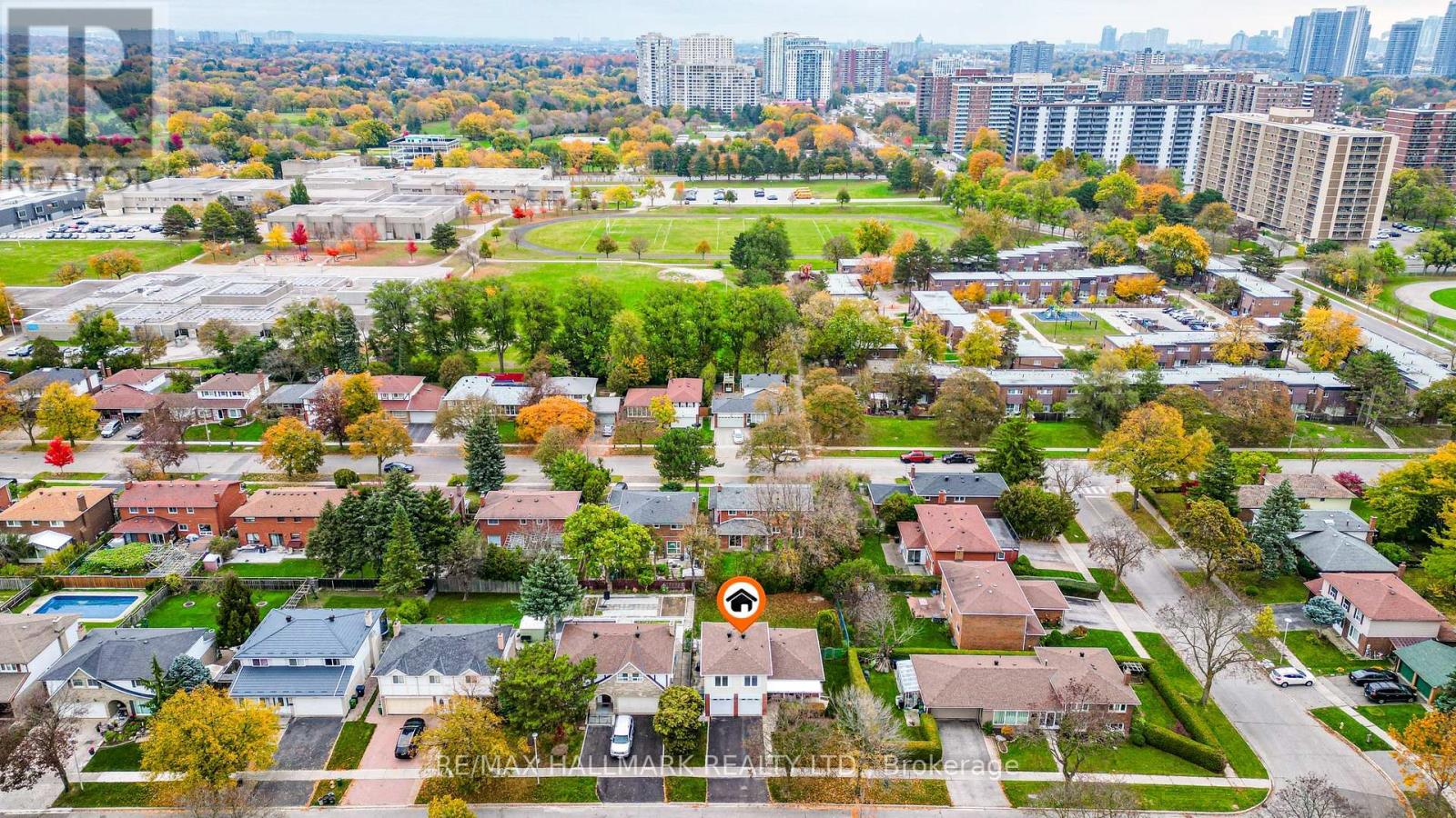 21 Queenscourt Drive, Toronto, Ontario  M1T 2J4 - Photo 42 - E14128260