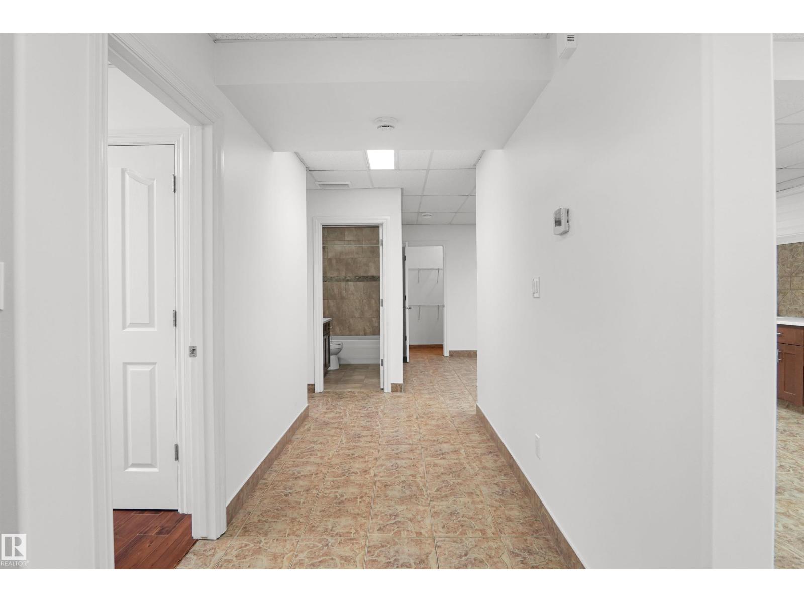 13512 160 AV NW