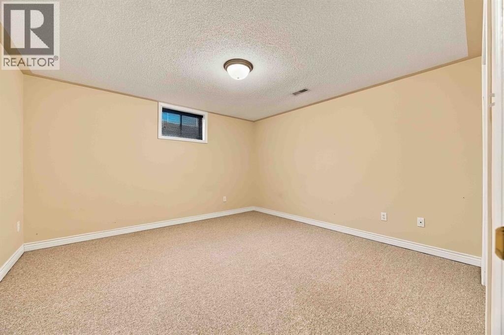 27 Michael Snow Court, Sarnia, Ontario  N7W 1B8 - Photo 32 - 26026549