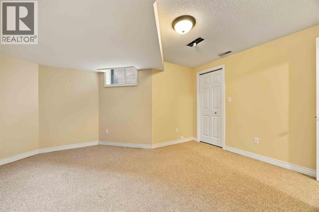 27 Michael Snow Court, Sarnia, Ontario  N7W 1B8 - Photo 34 - 26026549