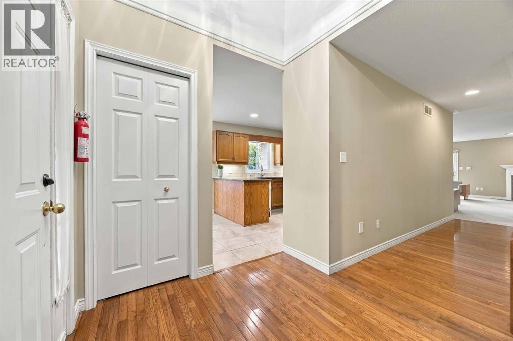 27 Michael Snow Court, Sarnia, Ontario  N7W 1B8 - Photo 4 - 26026549