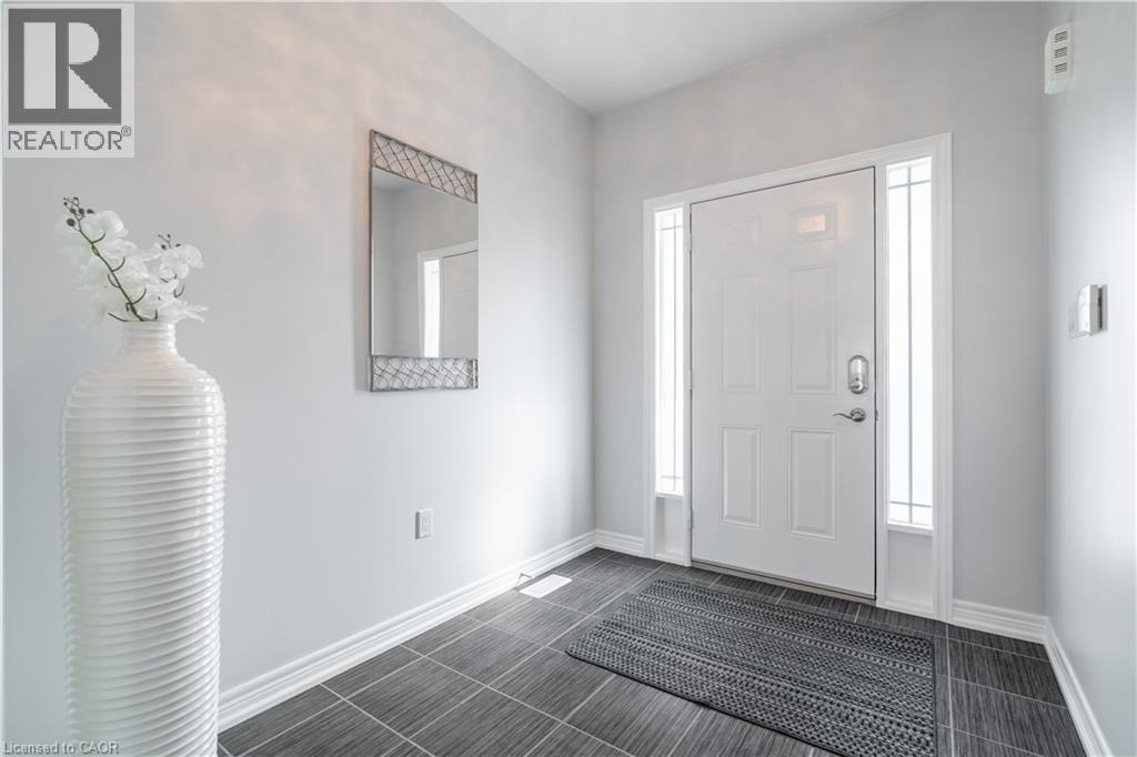 56 Colorado Boulevard, Hamilton, Ontario  L0R 1P0 - Photo 3 - 40874830
