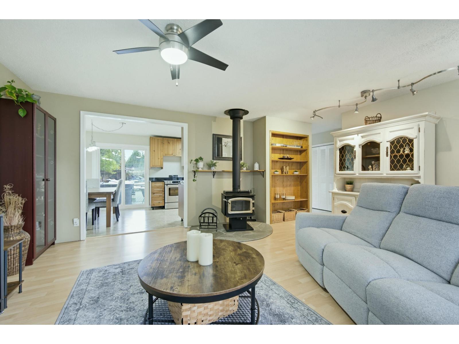 4416 203 Street, Langley, British Columbia  V3A 6P7 - Photo 6 - R3178176